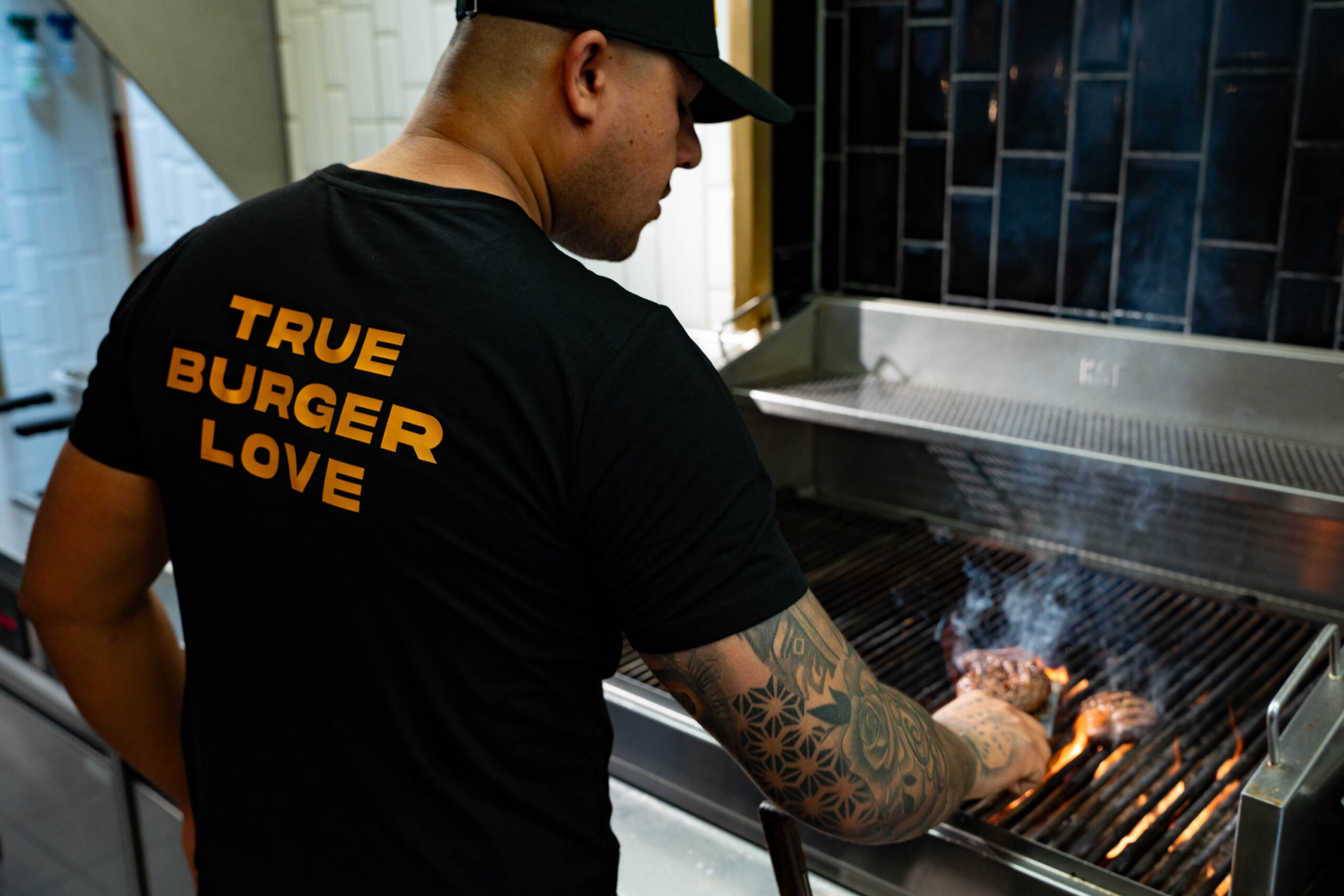 ludwig-burger-restaurant-fe117527dcd1228a47678ae7fcd33db24e94e945